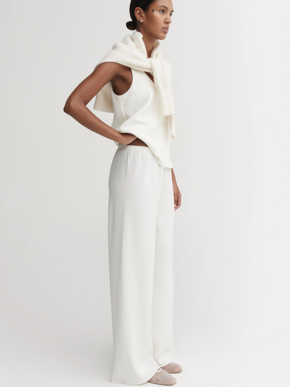 Bea Crepe Pants - Cream