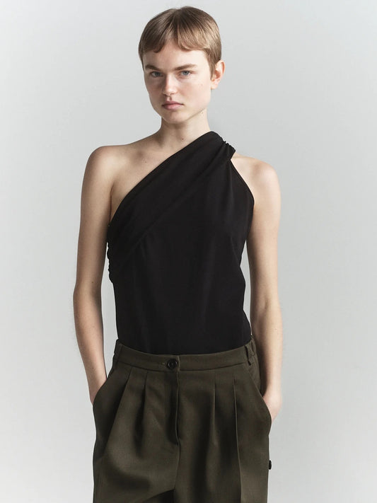 0057 One-Shoulder Draperet T-shirt