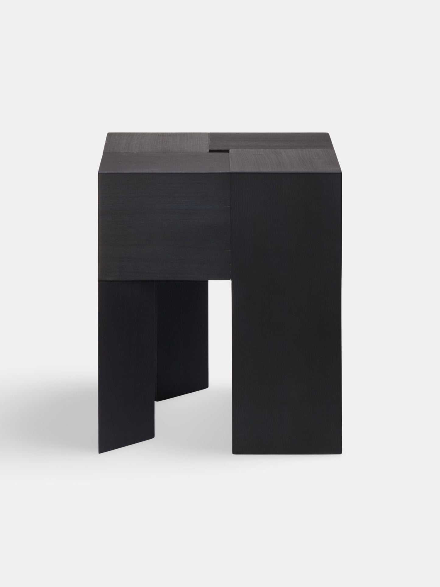 TriAngle Designet af Aldo Bakker