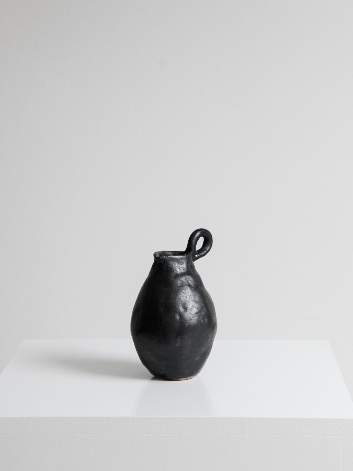 Sculptural Ceramic Pitchers 04