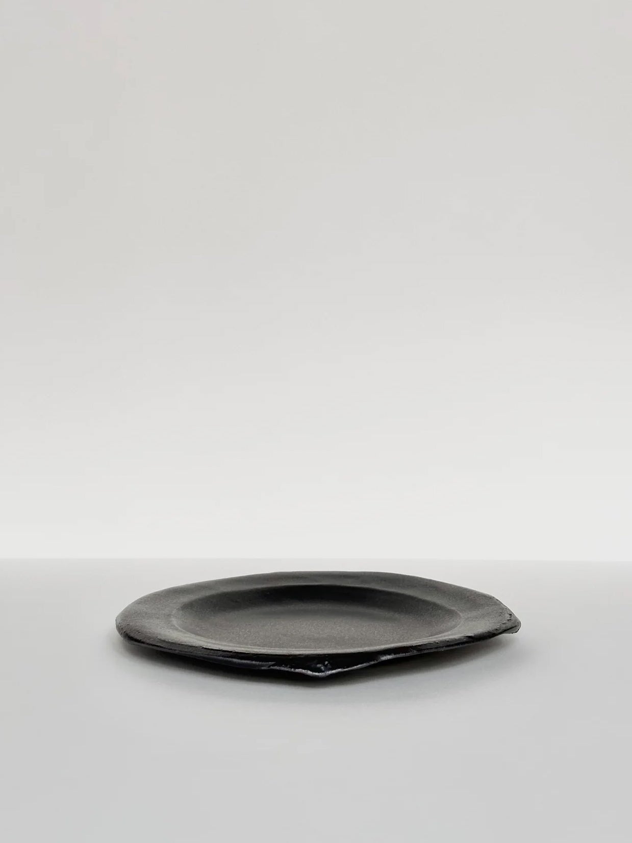 N01006 Shadow Plate