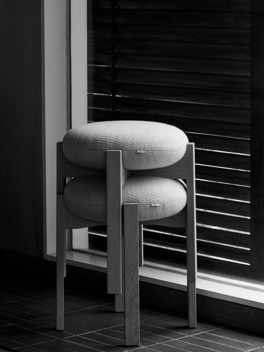 Pioneer Stool - Lacquered Oak