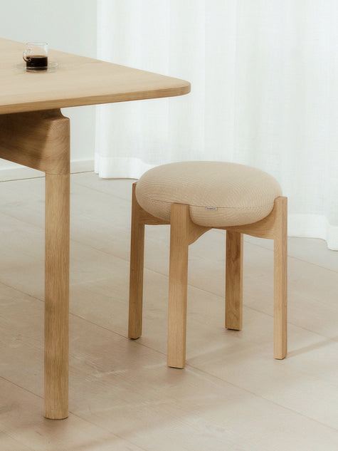 Pioneer Stool - Lacquered Oak