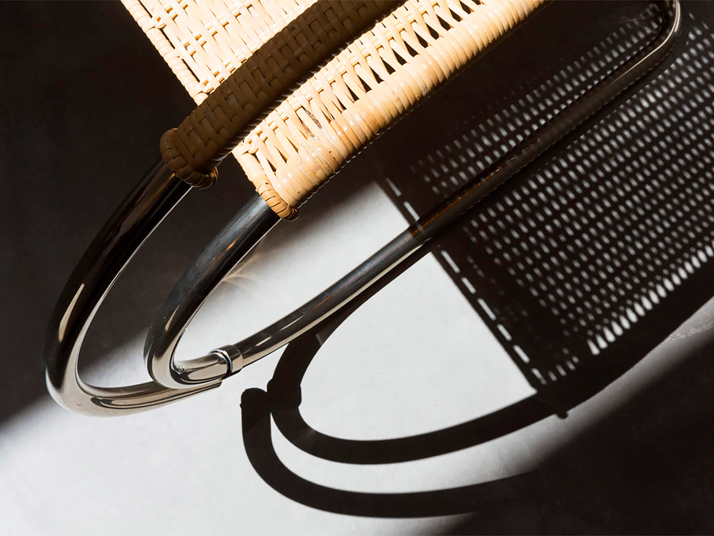 D42 Cantilever Chair With Armrests designed by  Mies Van der Rohe
