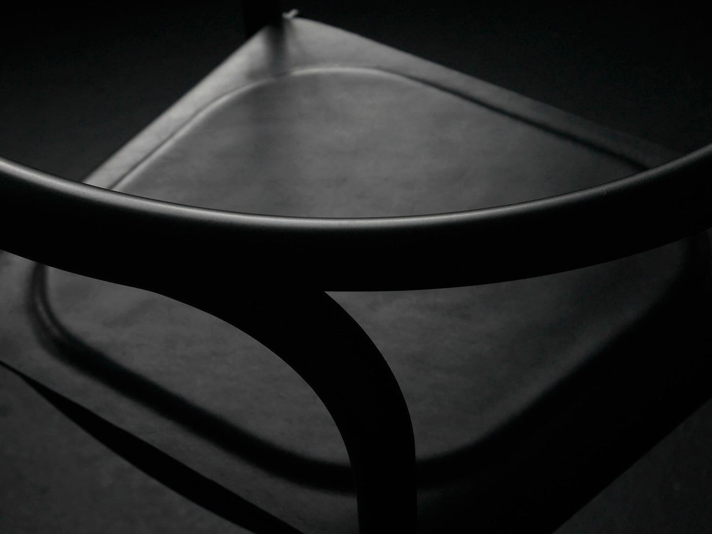 Split Stol SP Designet af Daniel Lorch