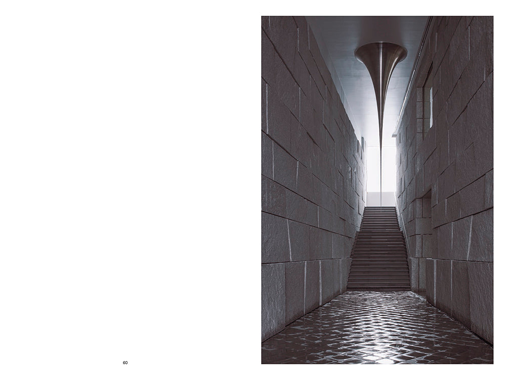 Hiroshi Sugimoto and Tomoyuki Sakakida: Old Is New