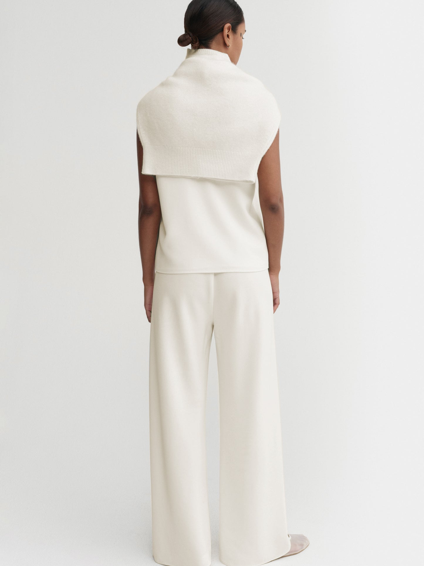 Bea Crepe Pants - Cream