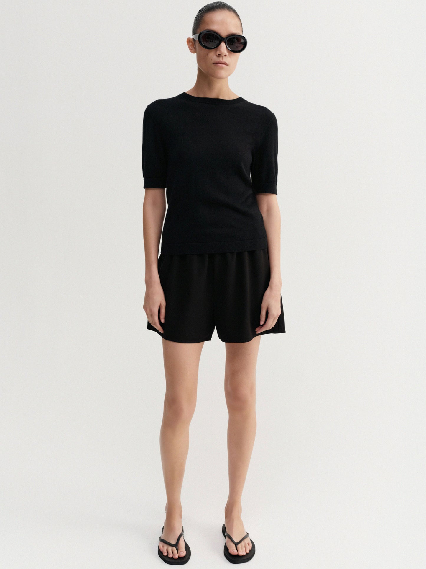 Bim Crepe Shorts - Black