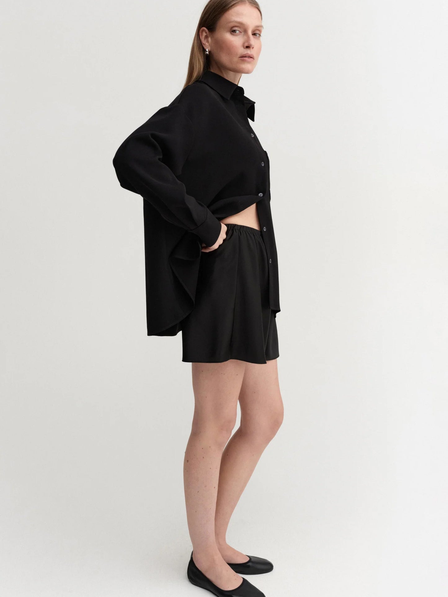 Bim Satin Shorts - Sort