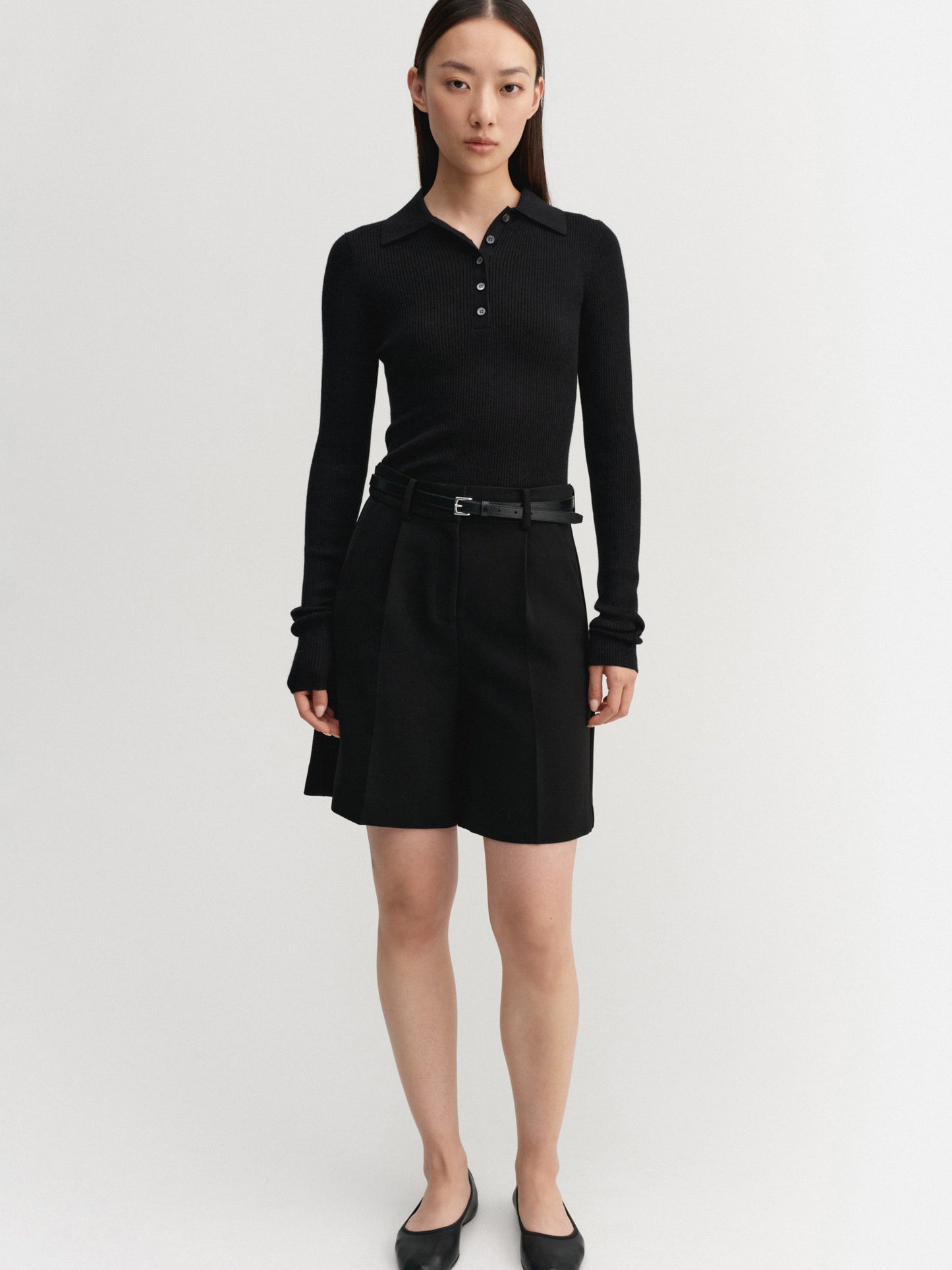 Blair Crepe Shorts - Black