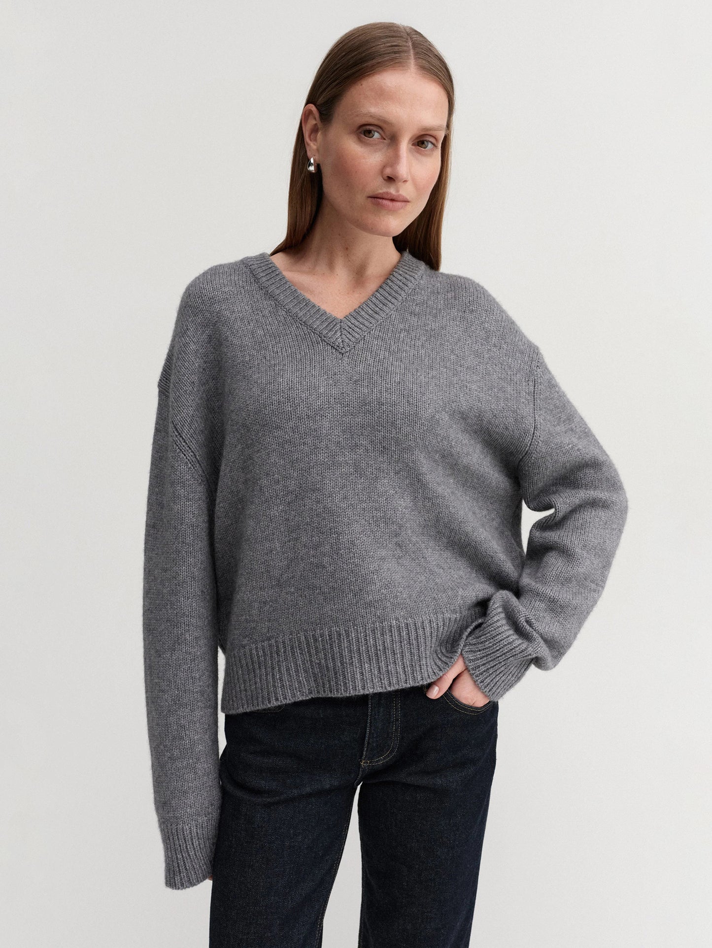 Yara V-hals Sweater - Grå