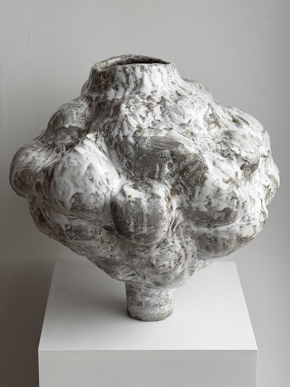 Skulpturel Vase – Sky