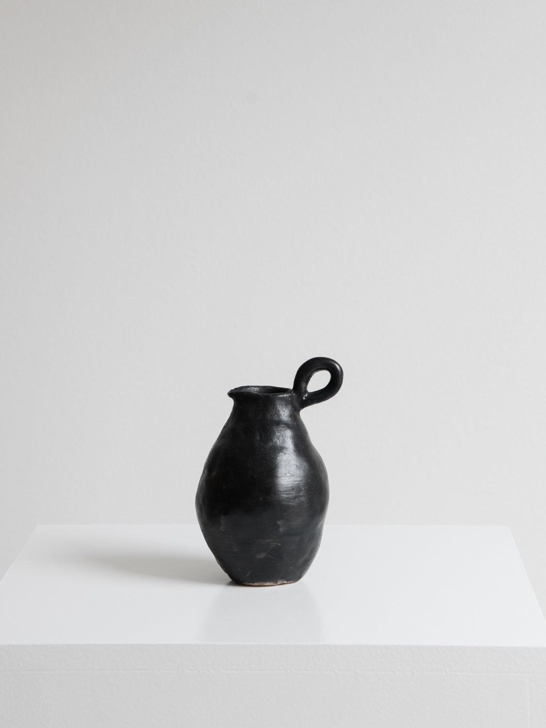 Sculptural Ceramic Pitchers 04