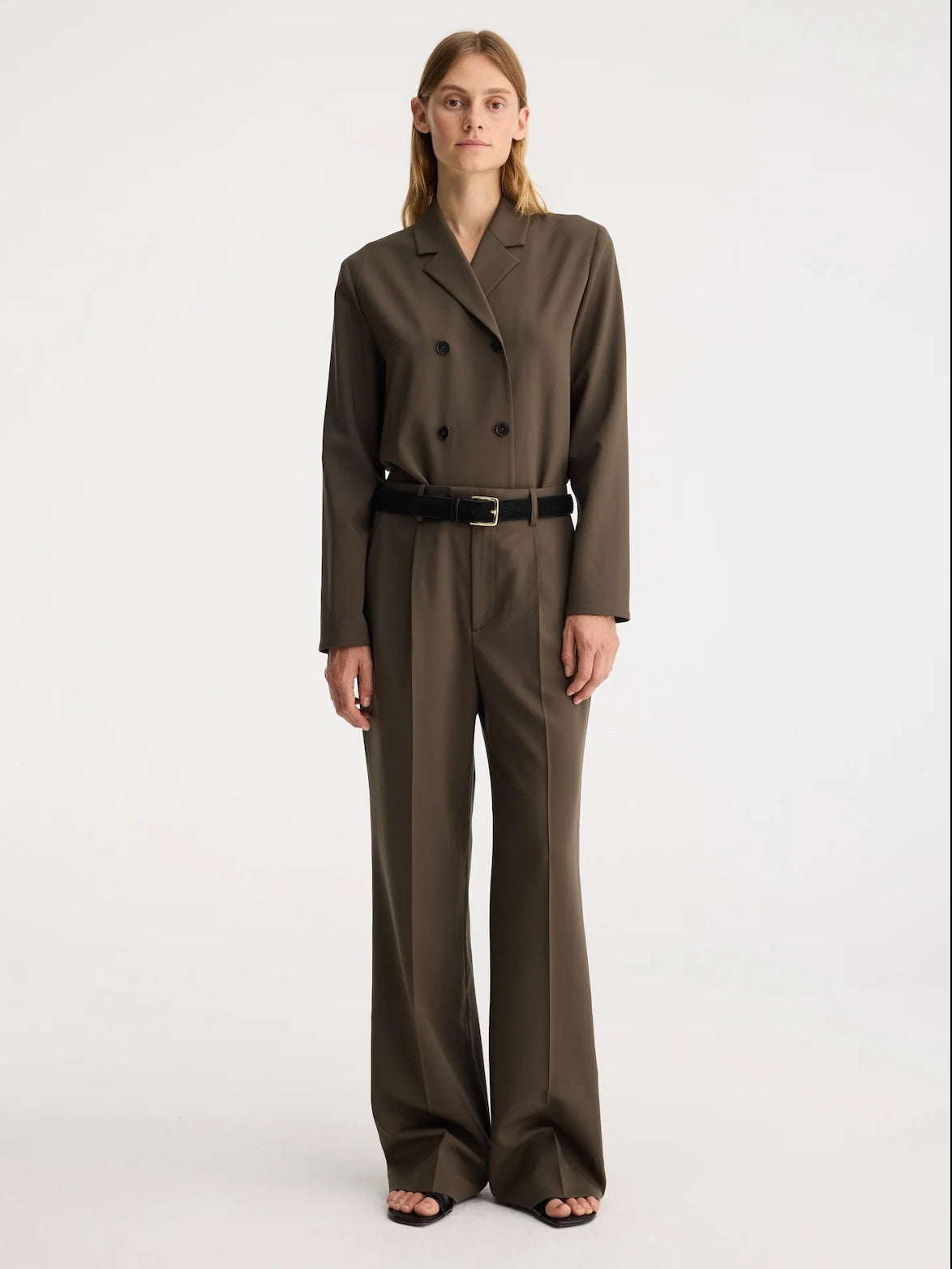 Relaxed Single Pleated Trousers - Earth