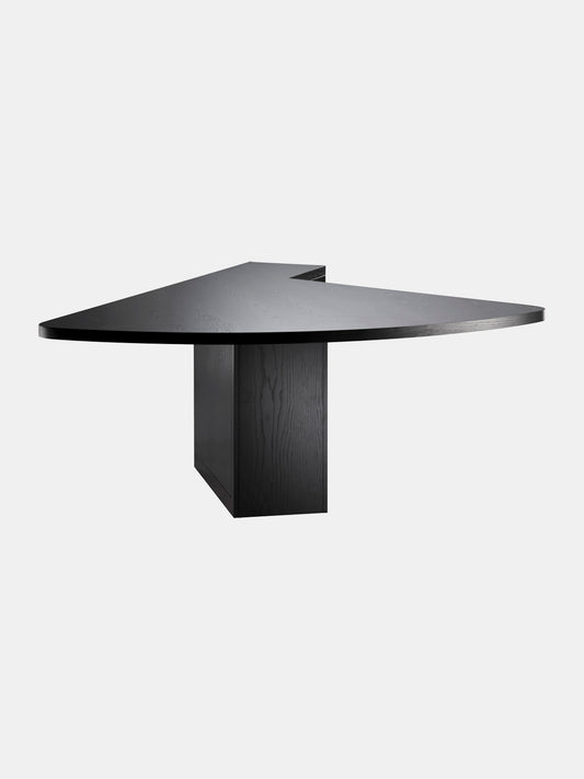 M1 Table designed by Stefan Wewerka